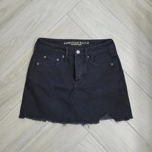 American Eagle Outfitters Raw Hem Skirt - Picture 3 of 13